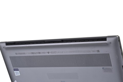 DELL PRECISION 5550 i7-10875H 64GB 1TB SSD 15,6" FHD (T2000) (UK QWERTY) Win11pro + zasilacz UŻYWANY DELL PRECISION 5550 i7-10875H 64GB 1TB SSD 15,6" FHD (T2000) (UK QWERTY) Win11pro + zasilacz UŻYWANY