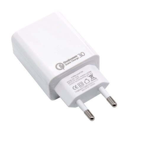 XTAR ZASILACZ USB QC3.0- SZYBKIE ŁADOWANIE 18W DBS15Q XTAR ZASILACZ USB QC3.0- SZYBKIE ŁADOWANIE 18W DBS15Q