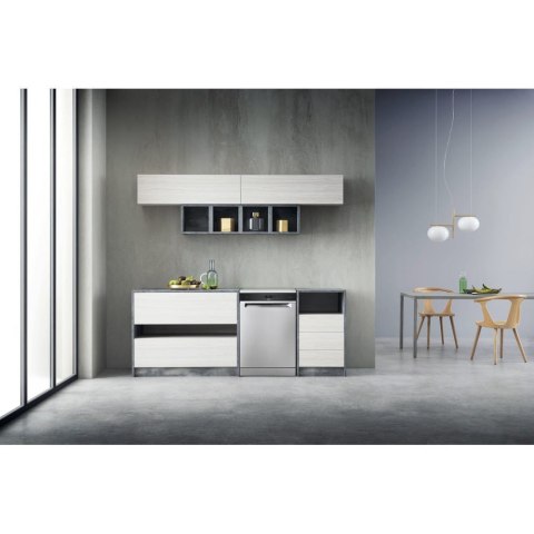 Zmywarka WHIRLPOOL WFC 3C26 PF X Zmywarka WHIRLPOOL WFC 3C26 PF X