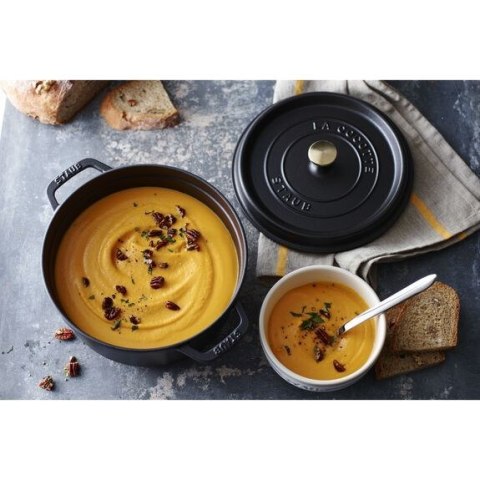 Garnek żeliwny okrągły Staub - 3.8 ltr, Czarny Garnek żeliwny okrągły Staub - 3.8 ltr, Czarny