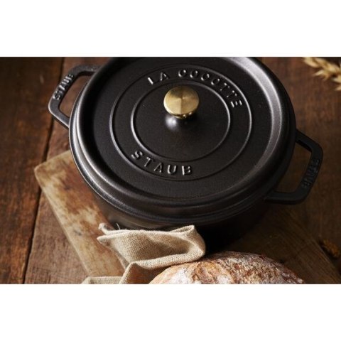 Garnek żeliwny okrągły Staub - 3.8 ltr, Czarny Garnek żeliwny okrągły Staub - 3.8 ltr, Czarny
