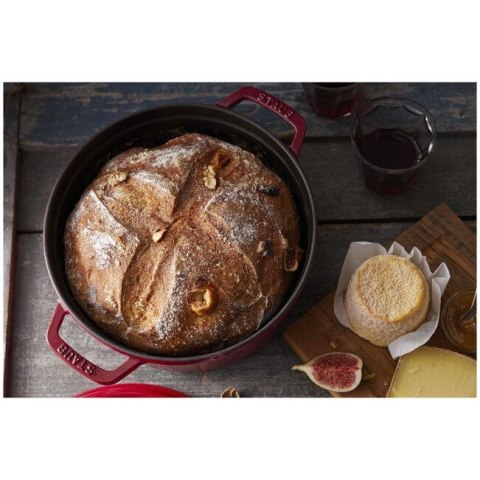 Garnek żeliwny okrągły Staub - 3.8 ltr, Czerwony Garnek żeliwny okrągły Staub - 3.8 ltr, Czerwony