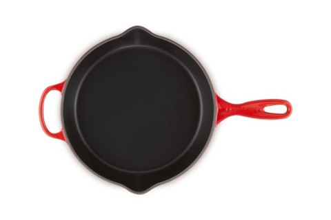 Le Creuset Patelnia do smażenia i serwowania wysoka 26cm wiśniowa Le Creuset Patelnia do smażenia i serwowania wysoka 26cm wiśniowa