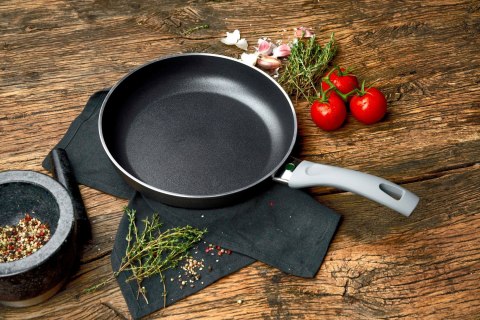 Patelnia BALLARINI Lazise 26 cm 75003-050-0 Patelnia BALLARINI Lazise 26 cm 75003-050-0
