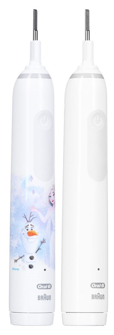 Zestaw 2 szczoteczek Oral-B 3 3000 i Junior Frozen Zestaw 2 szczoteczek Oral-B 3 3000 i Junior Frozen