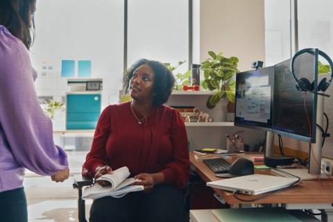 POLY Zestaw słuchawkowy Blackwire 3320 Stereo USB-C z certyfikatem Microsoft Teams + przejściówka USB-C/A POLY Zestaw słuchawkowy Blackwire 3320 Stereo USB-C z certyfikatem Microsoft Teams + przejściówka USB-C/A