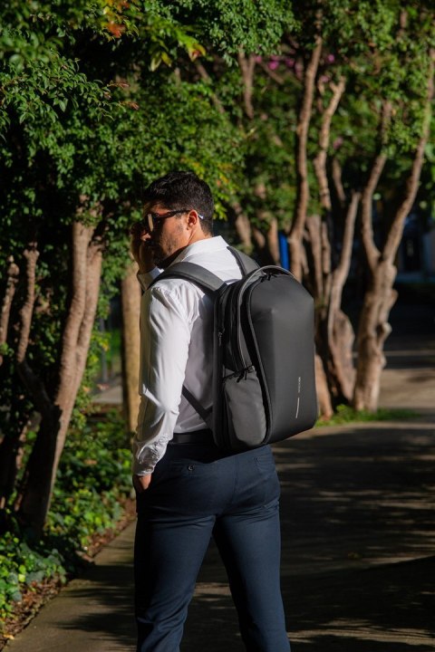 XD DESIGN PLECAK BIZZ BACKPACK SZARY P/N: P705.932 XD DESIGN PLECAK BIZZ BACKPACK SZARY P/N: P705.932