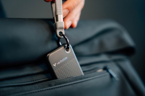 Verbatim Pocket SSD 2 TB USB Type-C 3.2 Gen 2 (3.1 Gen 2) Czarny, Szary Verbatim Pocket SSD 2 TB USB Type-C 3.2 Gen 2 (3.1 Gen 2) Czarny, Szary