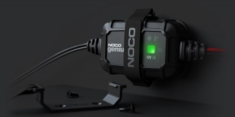 GENIUS2DEU 2A Direct-Mount Battery Charger GENIUS2DEU 2A Direct-Mount Battery Charger