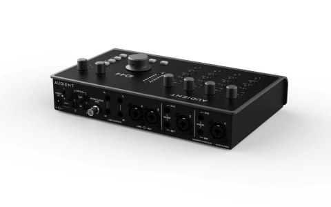 Audient iD44 MKII - Interfejs audio USB 20x24 Audient iD44 MKII - Interfejs audio USB 20x24