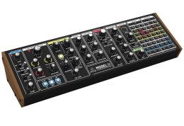 Behringer MODEL 15 Syntezator analogowy