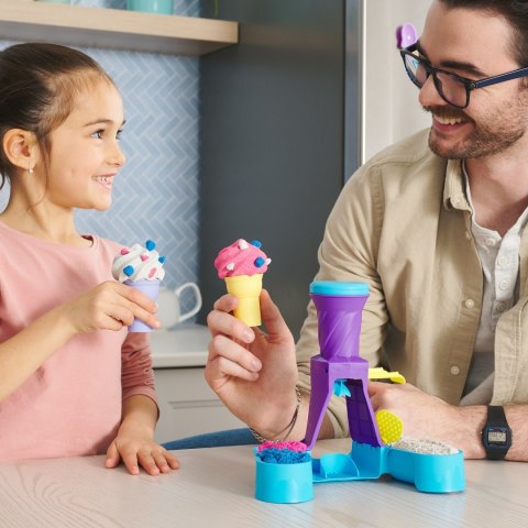 Kinetic Sand Soft Serve Station Kinetic Sand Soft Serve Station