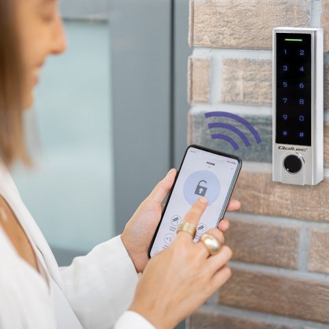 QOLTEC ZAMEK SZYFROWY DOTYKOWY TITAN Z CZYTNIKIEM LINII PAPILARNYCH | RFID | BT 4.0 | KOD | KARTA | BRELOK | DZWANEK | IP68 QOLTEC ZAMEK SZYFROWY DOTYKOWY TITAN Z CZYTNIKIEM LINII PAPILARNYCH | RFID | BT 4.0 | KOD | KARTA | BRELOK | DZWANEK | IP68