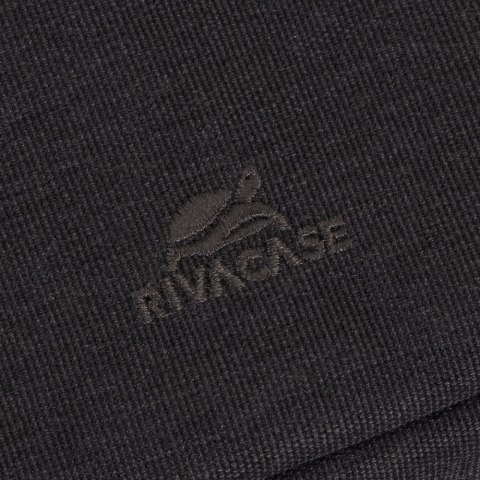 RIVACASE ETUI NA LAPTOP 13,3"-14" SUZUKA, CZARNE, Z MATERIAŁU WODOODPORNEGO RIVACASE ETUI NA LAPTOP 13,3"-14" SUZUKA, CZARNE, Z MATERIAŁU WODOODPORNEGO
