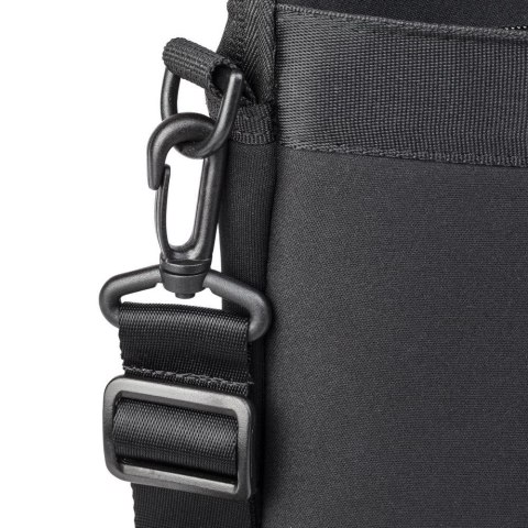 RIVACASE ETUI NA LAPTOP 13,3" ANTISHOCK, CZARNE RIVACASE ETUI NA LAPTOP 13,3" ANTISHOCK, CZARNE