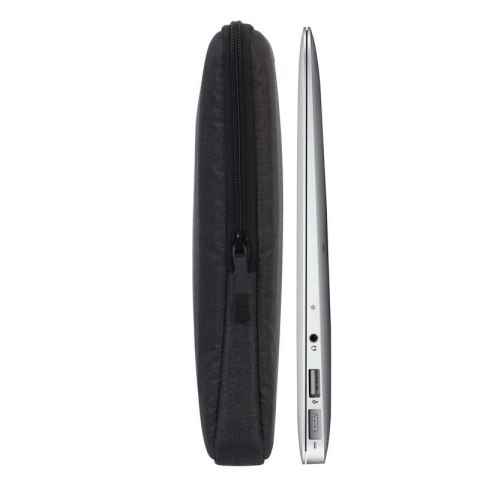 RIVACASE ETUI NA LAPTOP 15,6" SUZUKA, CZARNE, Z MATERIAŁU WODOODPORNEGO RIVACASE ETUI NA LAPTOP 15,6" SUZUKA, CZARNE, Z MATERIAŁU WODOODPORNEGO
