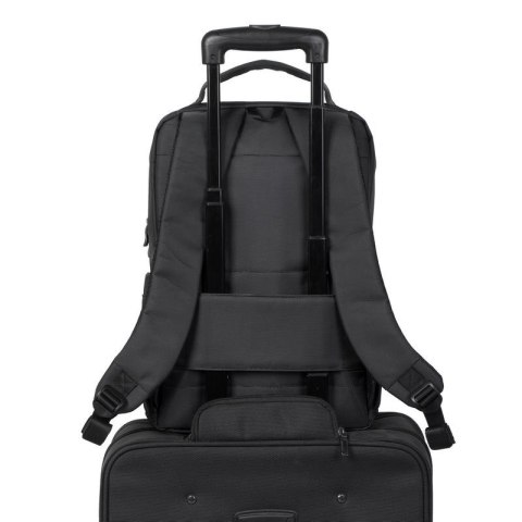 RIVACASE PLECAK NA LAPTOP 15,6" CENTRAL, CZARNY, 15L, Z POLIESTRU, KIESZENIE NA TABLET 10,1", SMARTFON, DOKUMENTY I AKCESORIA RIVACASE PLECAK NA LAPTOP 15,6" CENTRAL, CZARNY, 15L, Z POLIESTRU, KIESZENIE NA TABLET 10,1", SMARTFON, DOKUMENTY I AKCESORIA