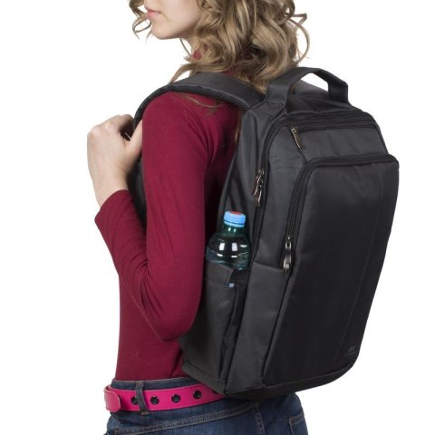RIVACASE PLECAK NA LAPTOP 15,6" CENTRAL, CZARNY, 15L, Z POLIESTRU, KIESZENIE NA TABLET 10,1", SMARTFON, DOKUMENTY I AKCESORIA RIVACASE PLECAK NA LAPTOP 15,6" CENTRAL, CZARNY, 15L, Z POLIESTRU, KIESZENIE NA TABLET 10,1", SMARTFON, DOKUMENTY I AKCESORIA
