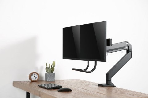 Gembird MA-DA2-04 Regulowane biurkowe ramię na 2 monitory, 17"-32", do 8 kg Gembird MA-DA2-04 Regulowane biurkowe ramię na 2 monitory, 17"-32", do 8 kg