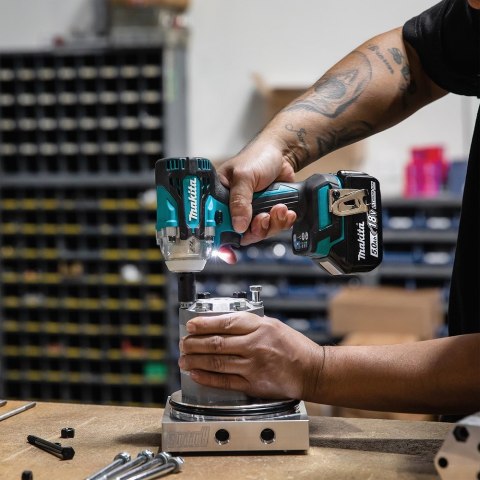 Makita DTW302Z klucz zasilany 3/8" 3200 RPM Czarny, Niebieski 18 V Makita DTW302Z klucz zasilany 3/8" 3200 RPM Czarny, Niebieski 18 V