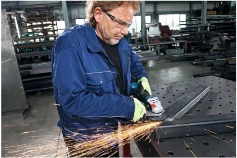 SZLIFIERKA KĄTOWA FI 125 18V-LI 2X5.0AH GWS BOSCH SZLIFIERKA KĄTOWA FI 125 18V-LI 2X5.0AH GWS BOSCH