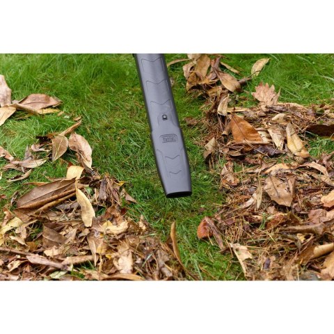 Dmuchawa do liści BLACK+DECKER BLACK+DECKER DMUCHAWA/ODKURZACZ BEBLV301-QS Dmuchawa do liści BLACK+DECKER BLACK+DECKER DMUCHAWA/ODKURZACZ BEBLV301-QS