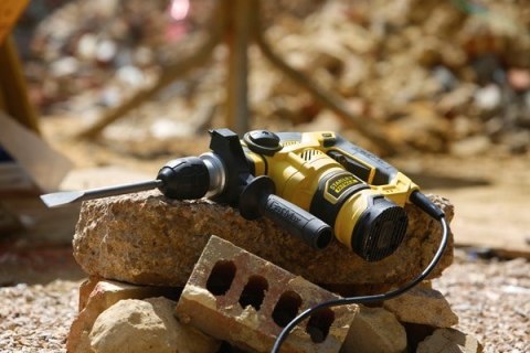 Stanley MŁOTOWIERTARKA SDS-PLUS, 1250W (FME1250K) Stanley MŁOTOWIERTARKA SDS-PLUS, 1250W (FME1250K)