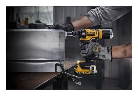 DeWALT DCF403NT-XJ narzędzie do nitów mechanicznych Czarny, Żółty 2.4,3.2,4,4.8 mm 10000 kN