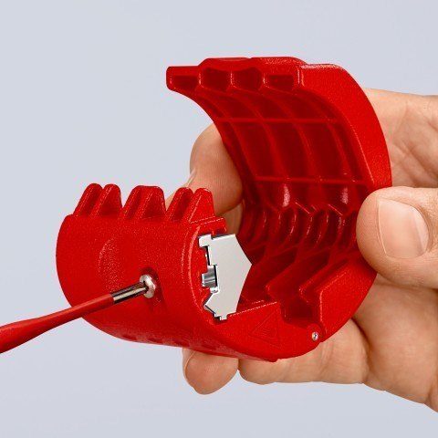 KNIPEX ręczny obcinak do rur PCV i tulejek uszczelniających KNIPEX ręczny obcinak do rur PCV i tulejek uszczelniających
