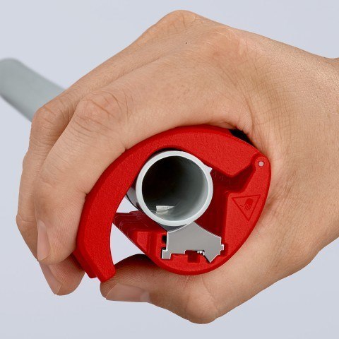 KNIPEX ręczny obcinak do rur PCV i tulejek uszczelniających KNIPEX ręczny obcinak do rur PCV i tulejek uszczelniających