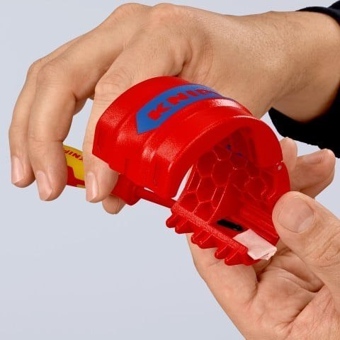 KNIPEX ręczny obcinak do rur PCV i tulejek uszczelniających KNIPEX ręczny obcinak do rur PCV i tulejek uszczelniających