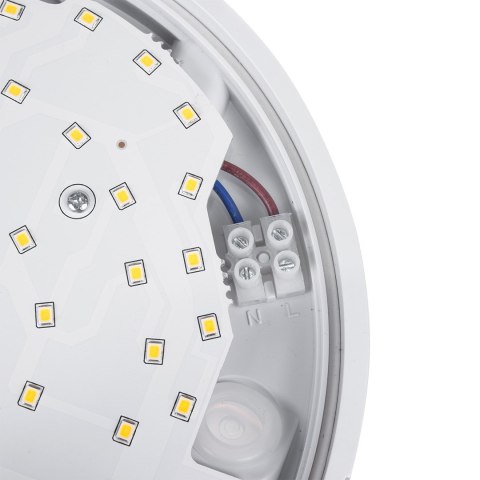 Lampa LED z czujnikiem ruchu na podczerwień MCE291 W 1100lm 15W IP54 Maclean Energy kolor biały Lampa LED z czujnikiem ruchu na podczerwień MCE291 W 1100lm 15W IP54 Maclean Energy kolor biały