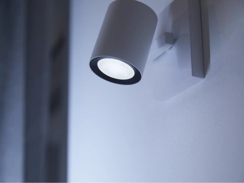 Philips Hue White ambiance Inteligentny reflektor punktowy GU10 (3 szt.) Philips Hue White ambiance Inteligentny reflektor punktowy GU10 (3 szt.)