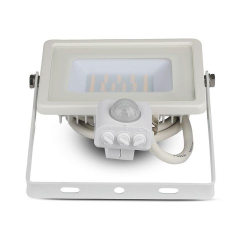 Projektor LED V-TAC VT-30-S-W 30W SAMSUNG CHIP Czujnik ruchu 6400K 2400lm (SKU 459) Biały Projektor LED V-TAC VT-30-S-W 30W SAMSUNG CHIP Czujnik ruchu 6400K 2400lm (SKU 459) Biały