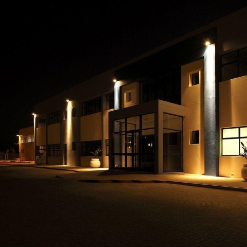 Projektor LED V-TAC VT-44205 200W 185Lm/W 6500K 37000lm Czarny Projektor LED V-TAC VT-44205 200W 185Lm/W 6500K 37000lm Czarny