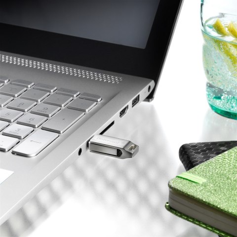Intenso cMobile Line pamięć USB 128 GB USB Type-A / USB Type-C 3.2 Gen 1 (3.1 Gen 1) Srebrny Intenso cMobile Line pamięć USB 128 GB USB Type-A / USB Type-C 3.2 Gen 1 (3.1 Gen 1) Srebrny