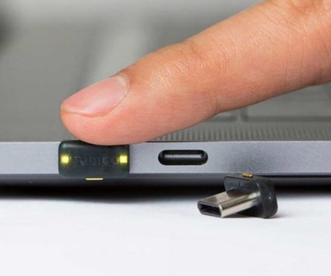 Klucz bezpieczeństwa YUBICO YubiKey 5C Nano USB-C USBC Klucz bezpieczeństwa YUBICO YubiKey 5C Nano USB-C USBC