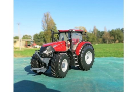 Model Tomy IH Optum 300 CVX