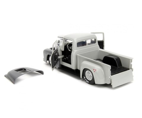 Model samochodu Jada Toys Street Fighter 1956 Ford Pickup 1:24