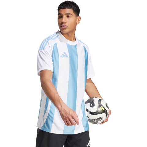 Koszulka męska adidas Striped 24 Jersey biało-błękitna IW4555 L Koszulka męska adidas Striped 24 Jersey biało-błękitna IW4555 L