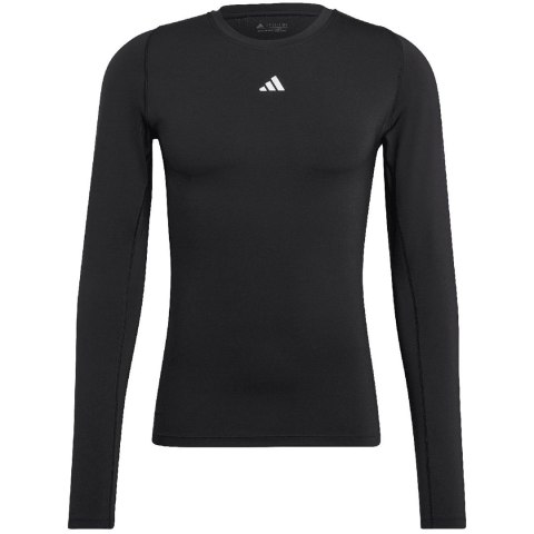 Koszulka męska adidas Techfit Aeroready Long Sleeve Tee czarna HP0626 M Koszulka męska adidas Techfit Aeroready Long Sleeve Tee czarna HP0626 M