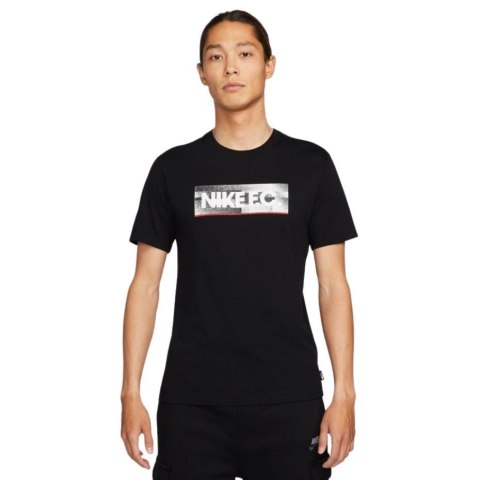 Koszulka męskie Nike NK Fc Tee Seasonal Block czarna DH7444 010 L Koszulka męskie Nike NK Fc Tee Seasonal Block czarna DH7444 010 L