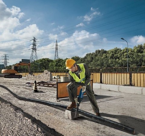 BOSCH PIŁA SZABLASTA 1200W GSA 120