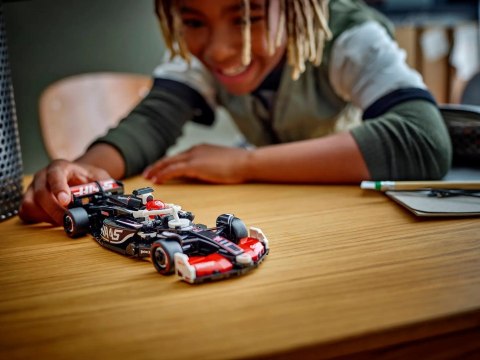 LEGO Speed Champions 77250 Bolid F1® MoneyGram Haas Team VF-24